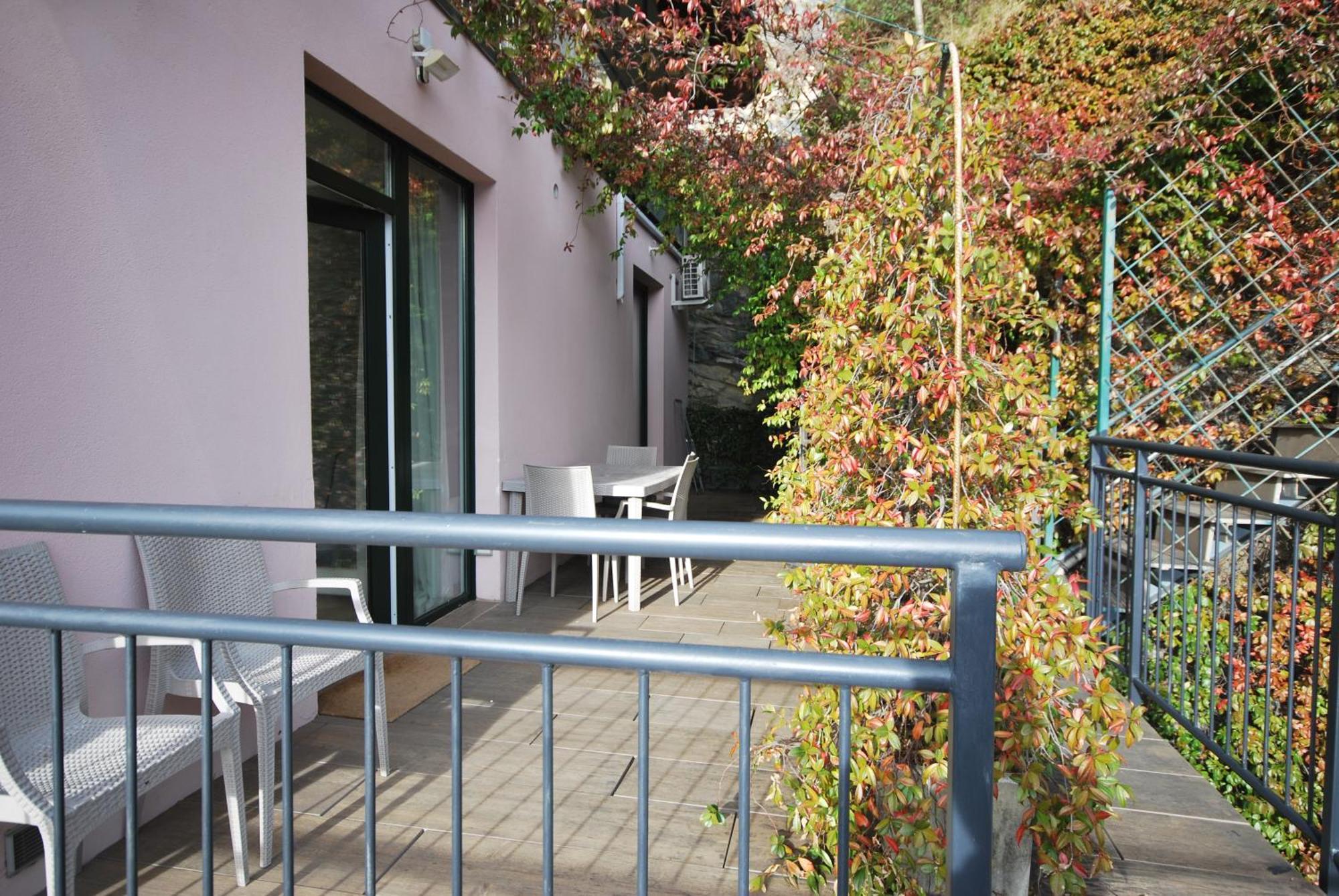 Ferienwohnung Andrea Olga House Laglio Exterior foto